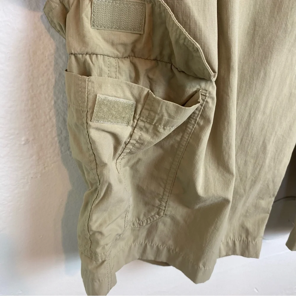 Columbia Men’s 34 Omni-shade‎ Sun Protection Shorts pockets Lightweight Khaki - Picture 9 of 9